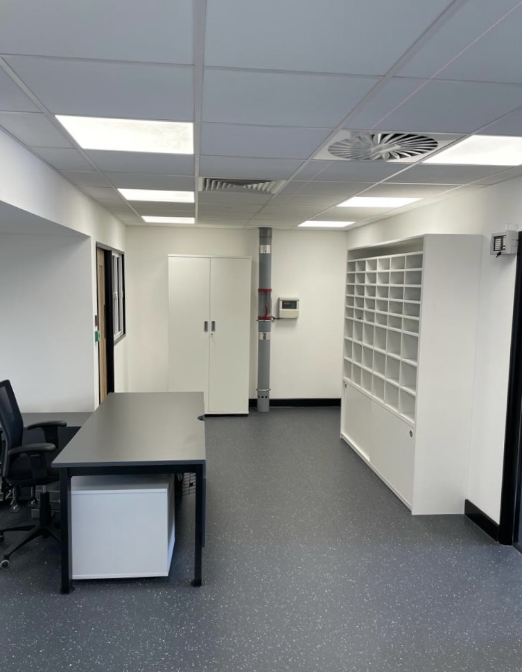 PHOTO 2021 06 14 08 31 38[25].jpg